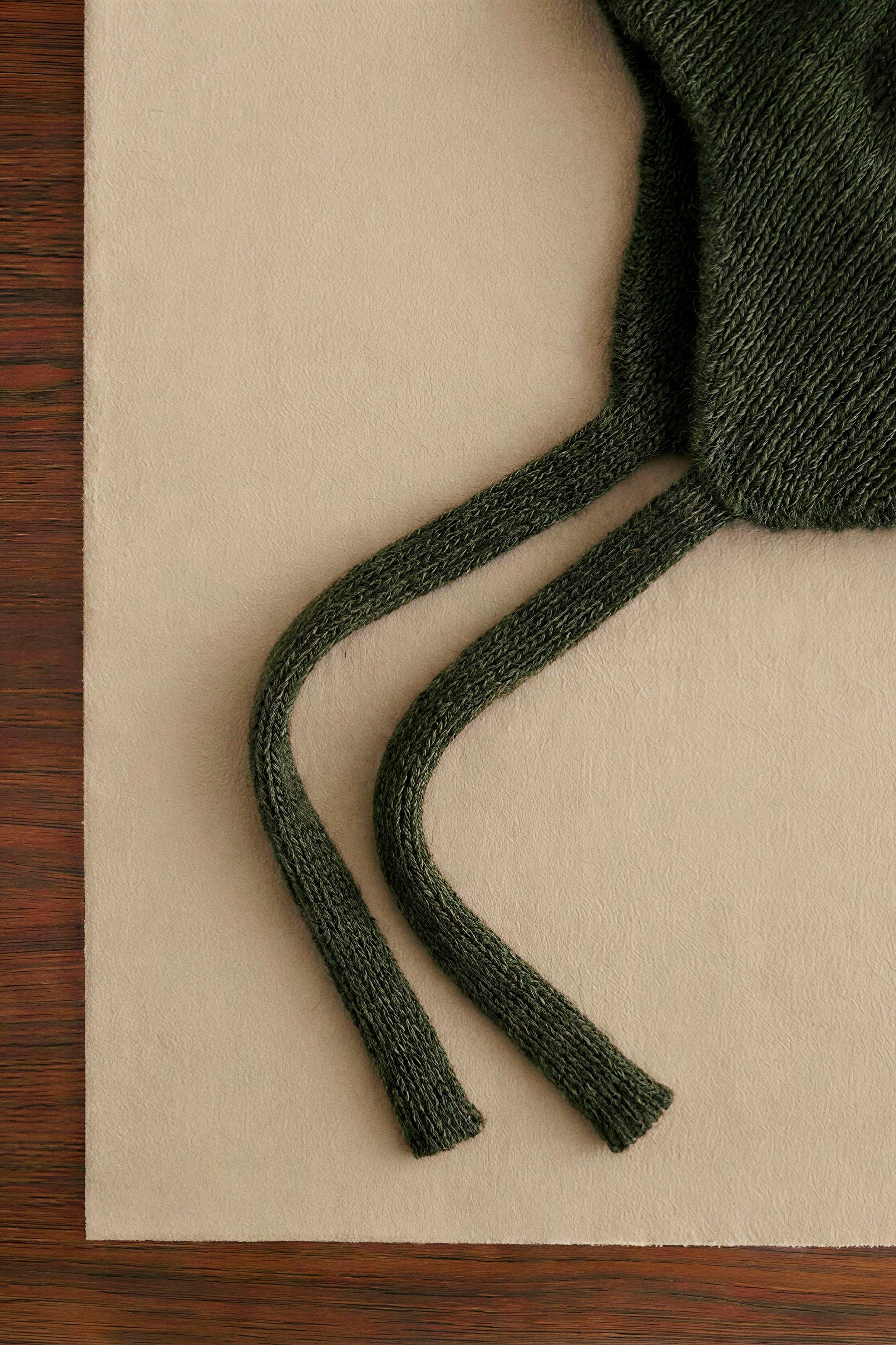 ZARA TIMELESS - CASHMERE HOOD